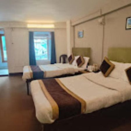 Teesta Hotel , Darjeeling 다르질링 외부 사진